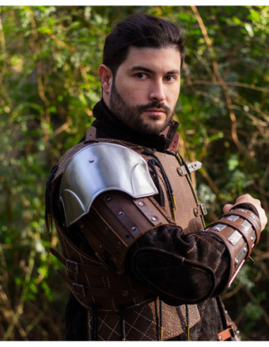 Spalline medievali in acciaio modello Strigo, finitura lucida