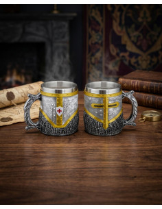 Tazza templare in cotta di maglia