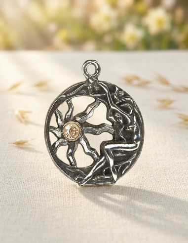 Ciondolo con ciondolo a forma di sole di Celtic Brigit