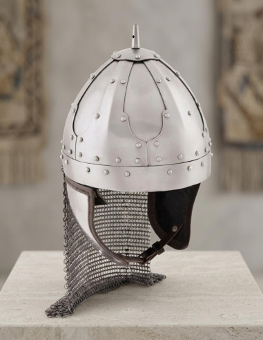 Casco Spangenhelmet con paraorecchie e Aventail