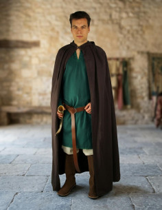 Lungo mantello medievale marrone scuro