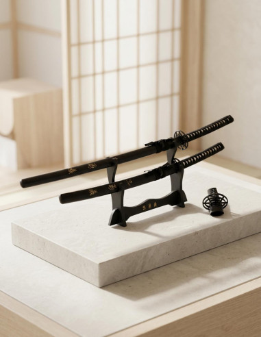 Impostare katana decorativa e wakizashi con supporto