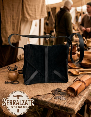 Borsa artigianale per ricreazione e LARP, pelle nera