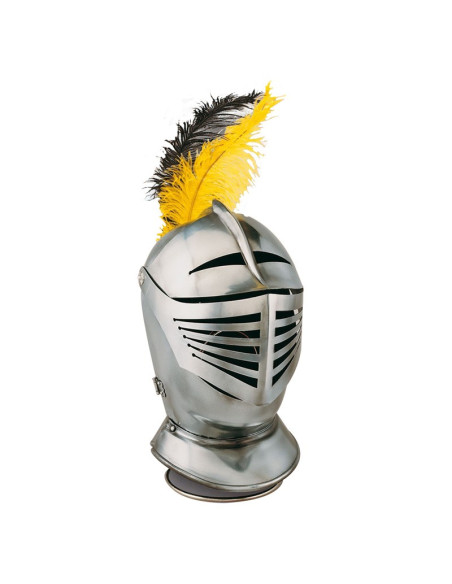 Elmo da guerriero liscio del XVI secolo