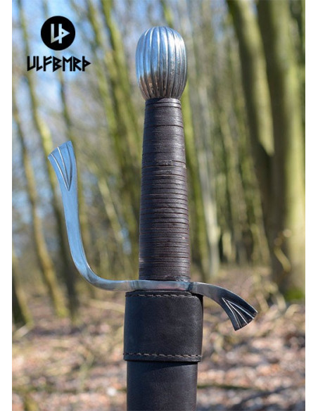 Falchion funzionale con fodero