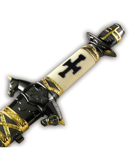 Pugnale medievale con fodero