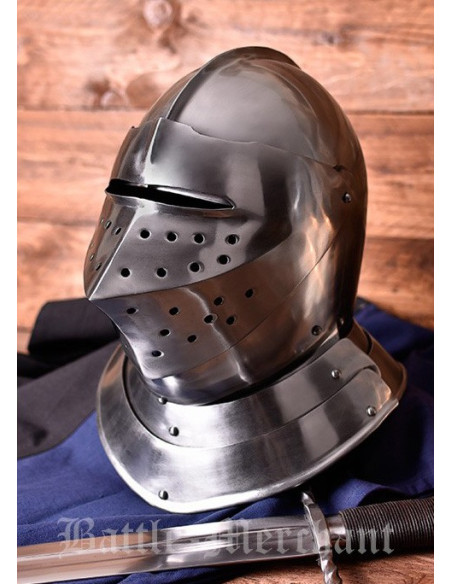 Elmo medievale inglese, s. 16