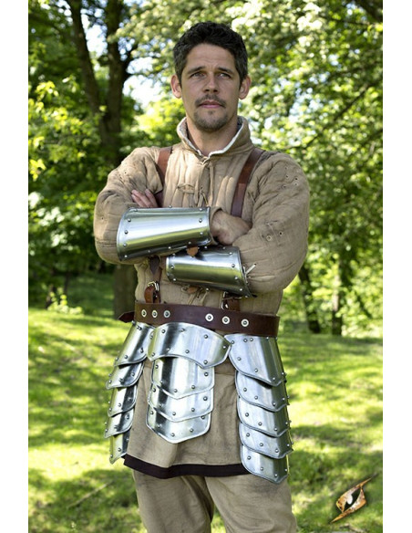 nappe di armature medievali