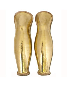 Schinieri d'ottone spartani