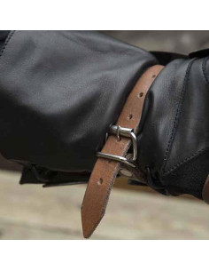 Guanti da scout medievali