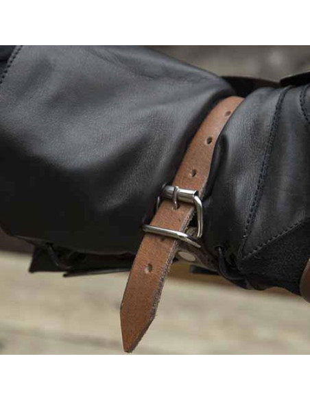 Guanti da scout medievali