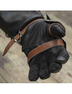 Guanti da scout medievali