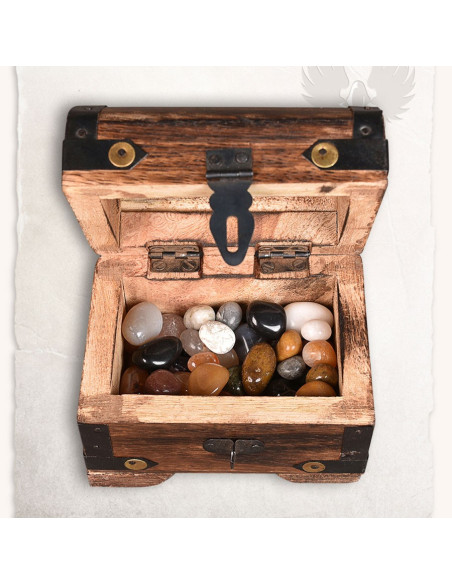 Cassapanca medievale con pietre colorate (10x7 cm.)