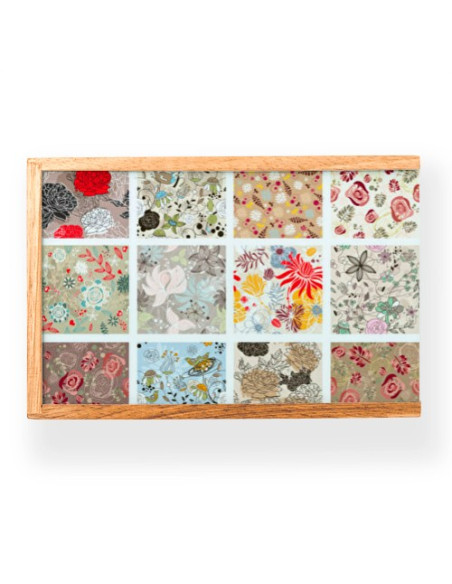 Scatola da gioco medievale: carte, yo-yo, domino, bastoncini, biglie, jack