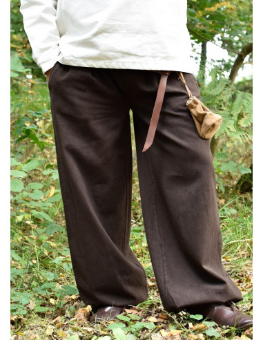 Pantaloni larghi medievali, Hermann