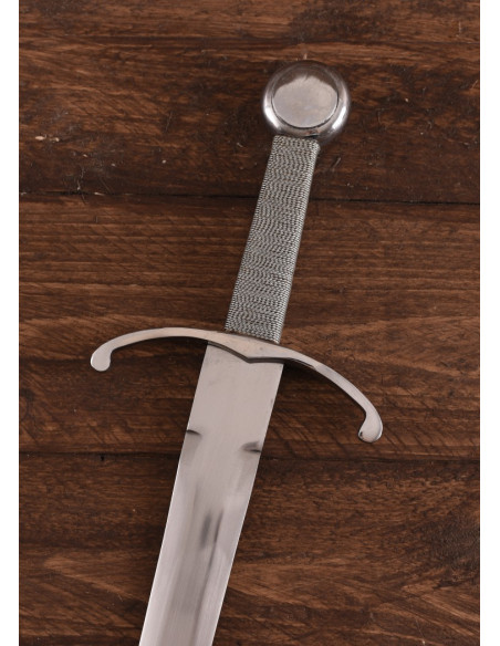 spada medievale una mano