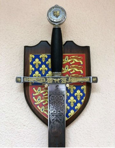 Espositore da parete con spada Excalibur 2