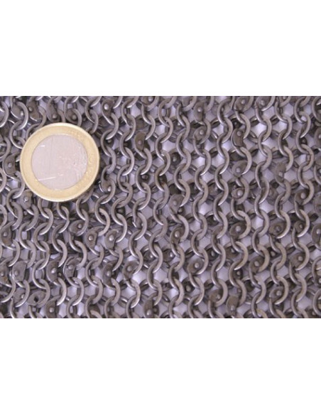 Boia rivettato per il combattimento