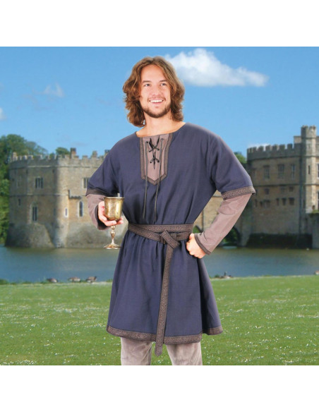 Tunica di Norman Courtier