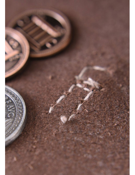 Borsa medievale con due fibbie