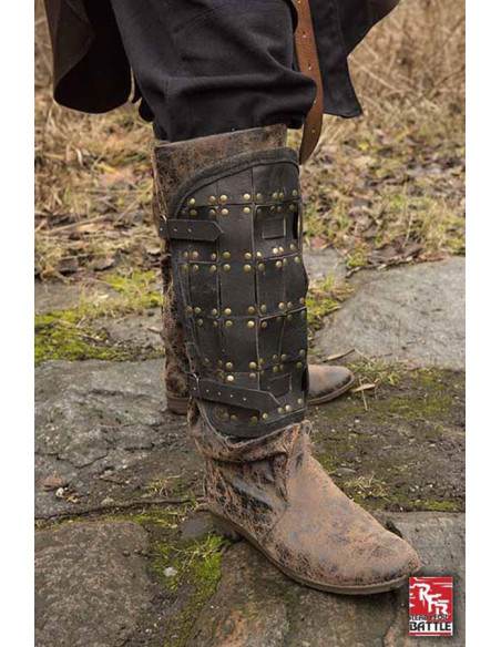 Schinieri in pelle da soldato medievale