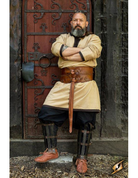 Ampia cintura medievale, doppia chiusura