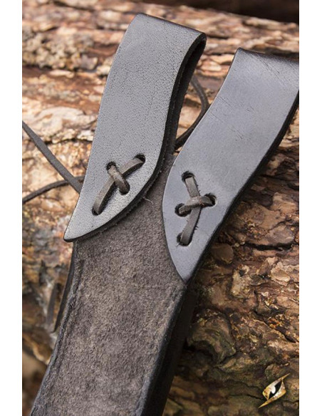 Fodero con pugnali baldrici a lama... Fodero con pugnali baldrici a lama...