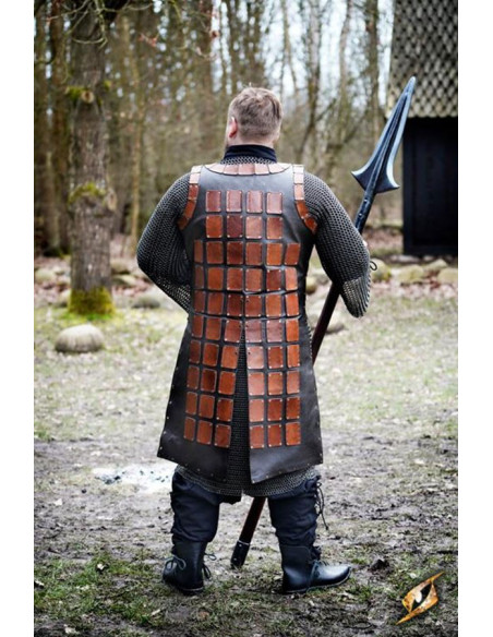 Lungo brigantino medievale in pelle