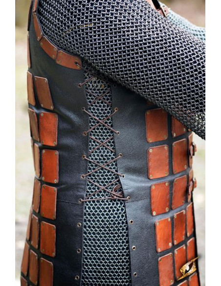 Lungo brigantino medievale in pelle