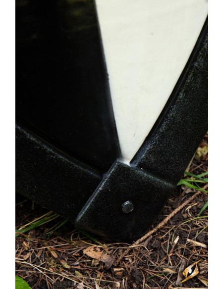 Scudo crociato bianco nero, 70 x 50 cm.