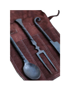 Set di 3 posate medievali con coperchio 2