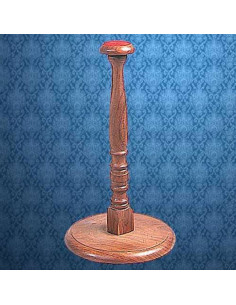 Espositore in legno per caschi