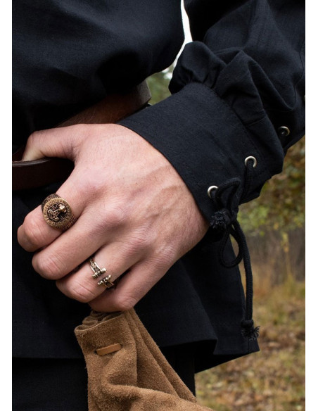 Camicia medievale nera con lacci...