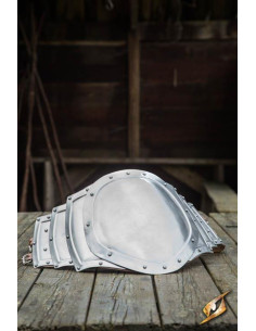 Pancera selvatica in metallo, finitura lucida