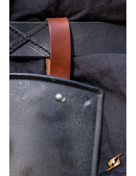 Nappe medievali di Squire, finitura nera