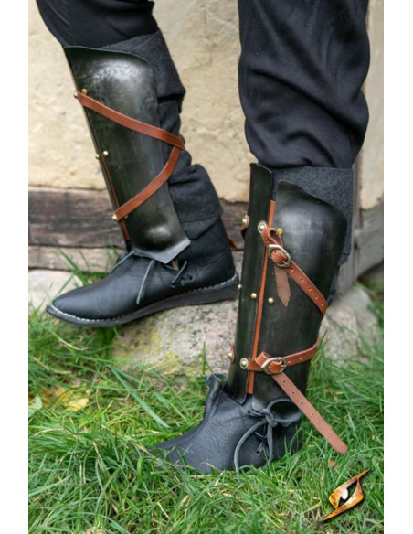 Renegade Adventurer Greaves, finitura...