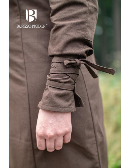 Tunica medievale per donna Teresa,...