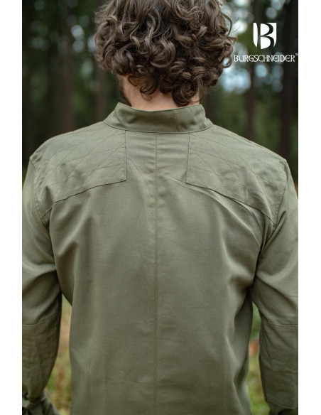 Tunica medievale per uomo Su di essa,...