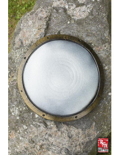 Scudo vichingo medio in lattice pronto per la battaglia,...