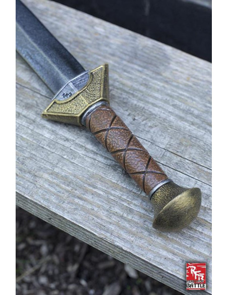 Straight Sword Tai pronto per la...