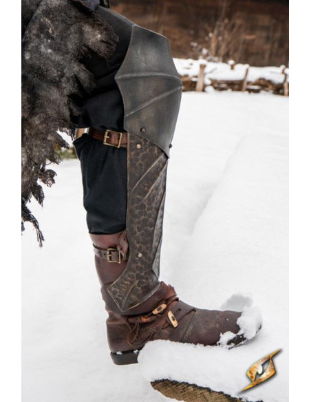 Schinieri d'acciaio di Orc Raider, LARP