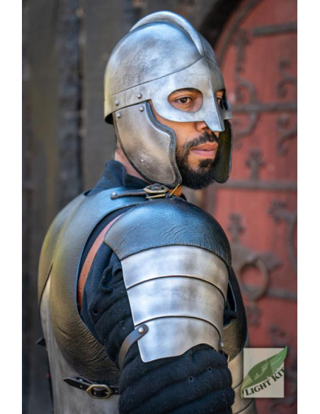 Spalline medievali delle guardie del...