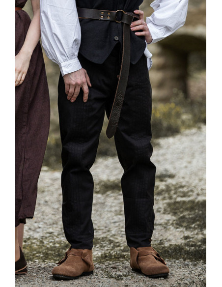 Pantaloni medievali dal taglio...