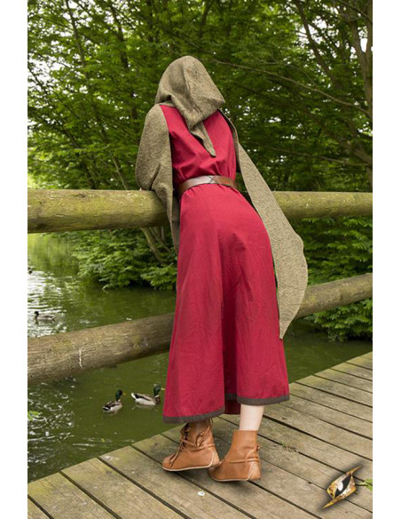 Cappuccio con scialle medievale...