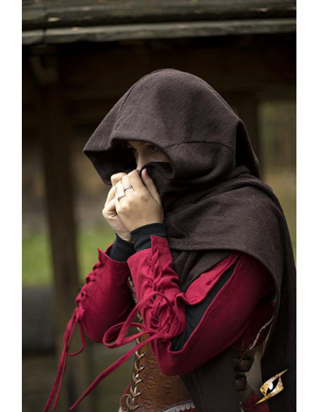 Cappuccio con scialle medievale...
