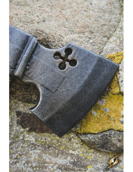 Ascia-martello medievale in lattice...