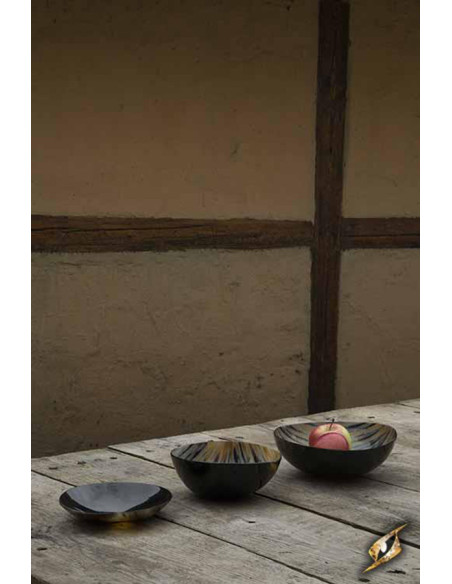 Set di 3 piatti per locandiere, corno...