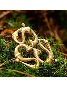 Fibula-spilla Triquetra romana, II secolo d.C