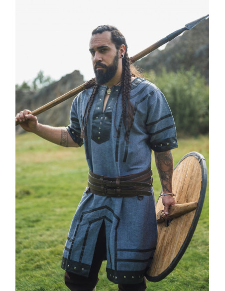 Tunica vichinga a maniche corte...