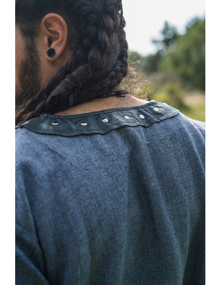 Tunica vichinga a maniche corte...